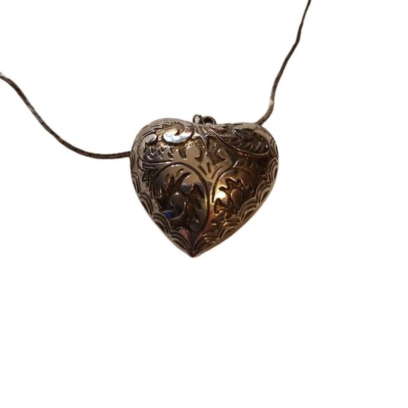 Heart Pendant 80's Tooled Puffed Pewter Silver Color Necklace & Earrings - Picture 10 of 12